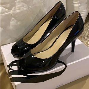 Nine West peep toe heels